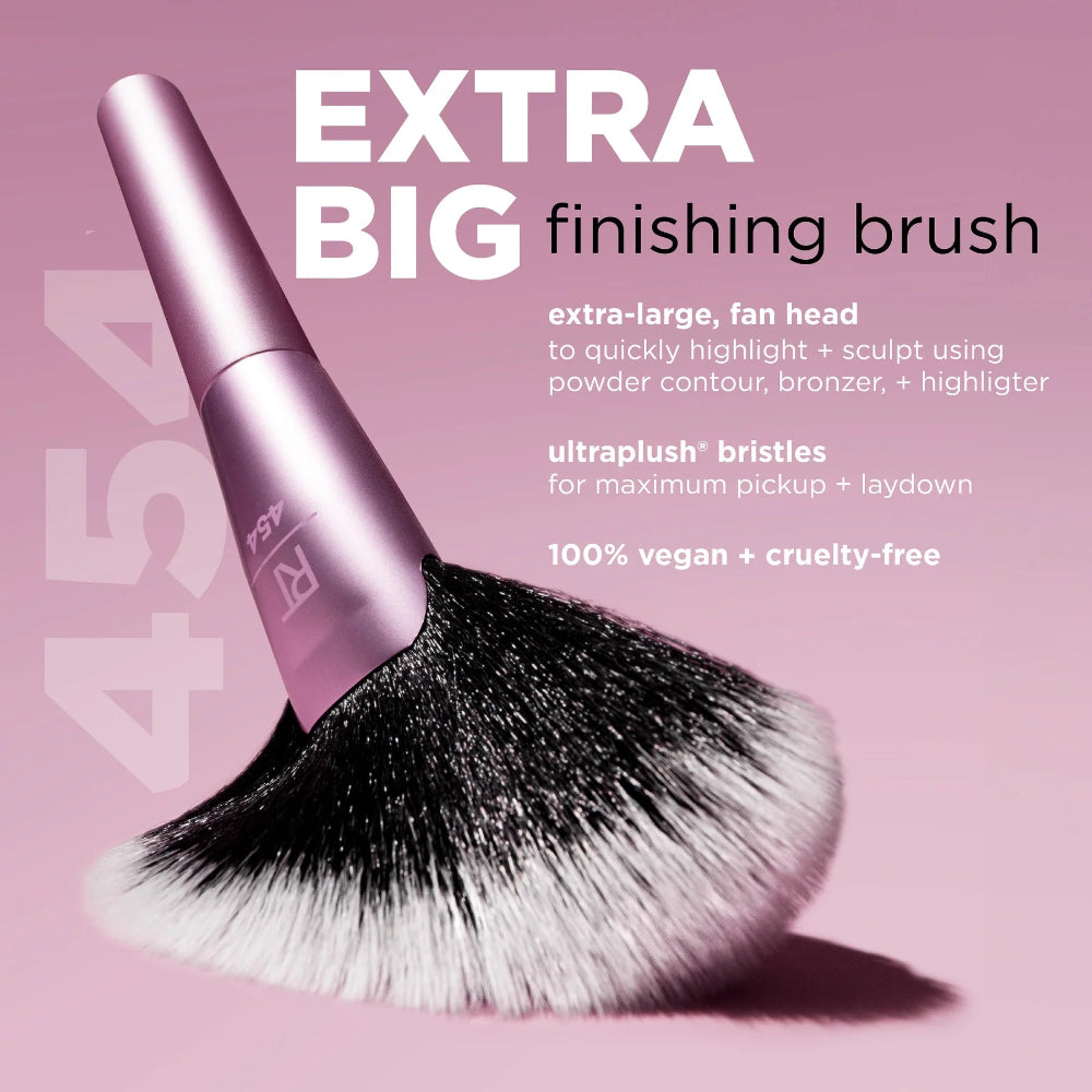 Real Techniques - Extra Big Finishing Brush